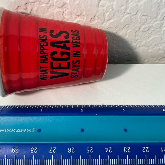 Set of 2 NWT Vegas-Themed Holiday Decorations - Picture 5 of 10